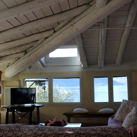 L'Oleandro Sul Lago D'Iseo B&B スルツァーノ エクステリア 写真