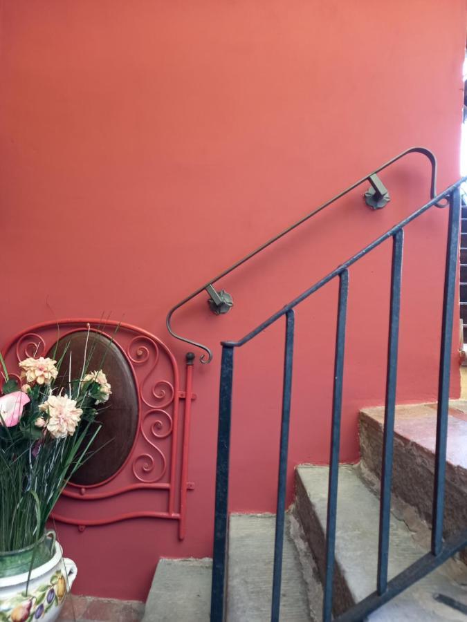 L'Oleandro Sul Lago D'Iseo B&B スルツァーノ エクステリア 写真