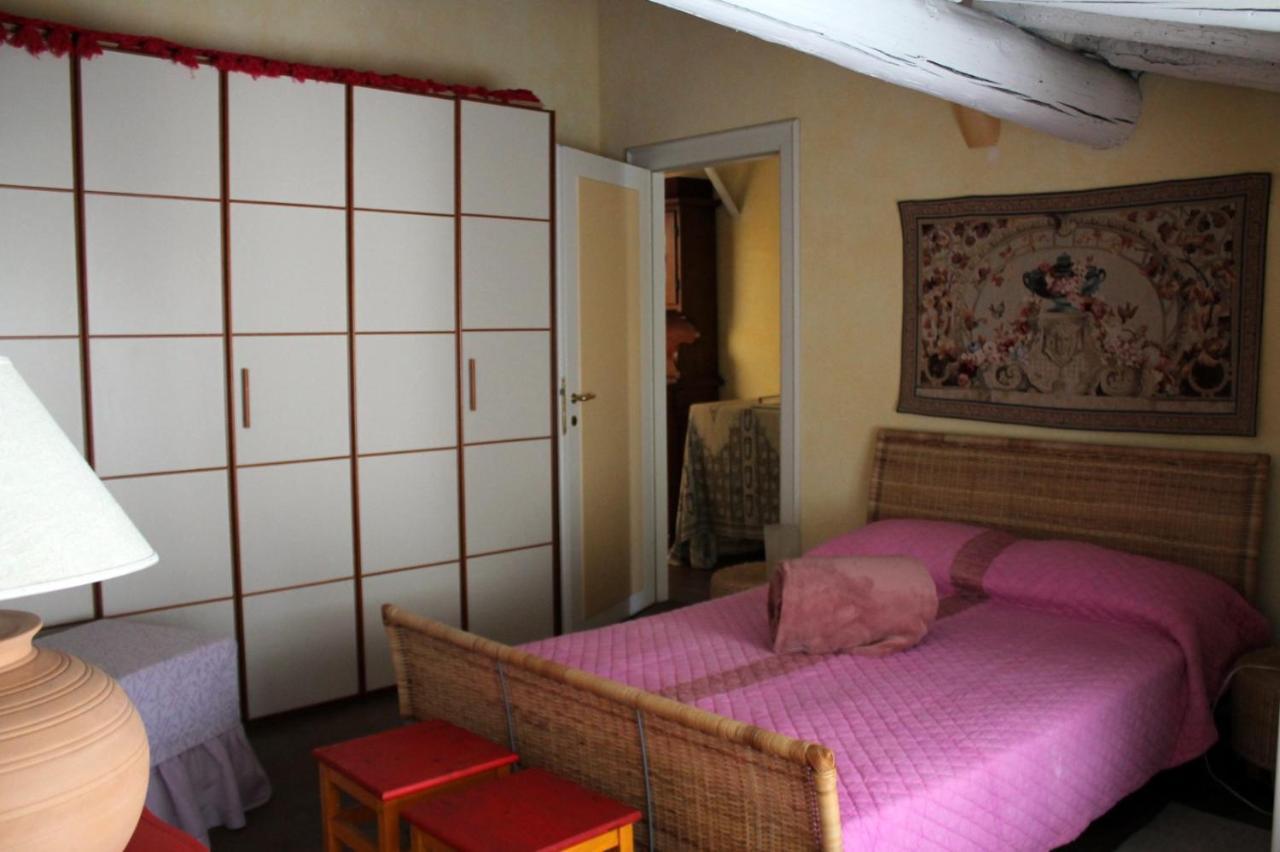L'Oleandro Sul Lago D'Iseo B&B スルツァーノ エクステリア 写真